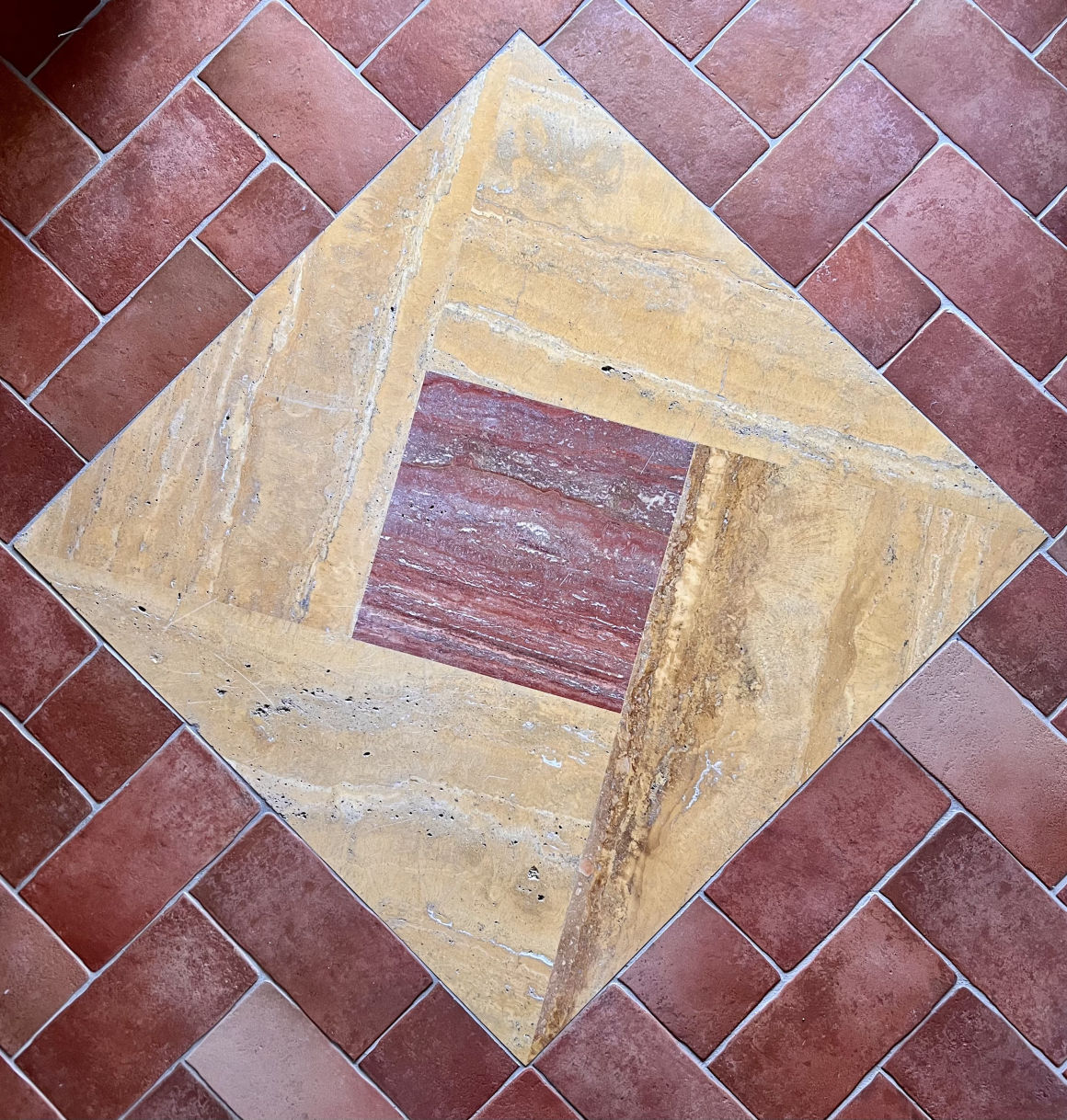 Tile of Pythagoras